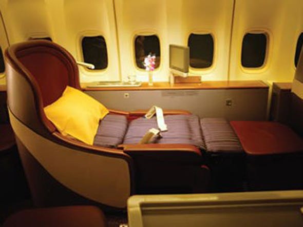 10 Amazing First Class Airline Seats That Are Better Than A Hotel Room