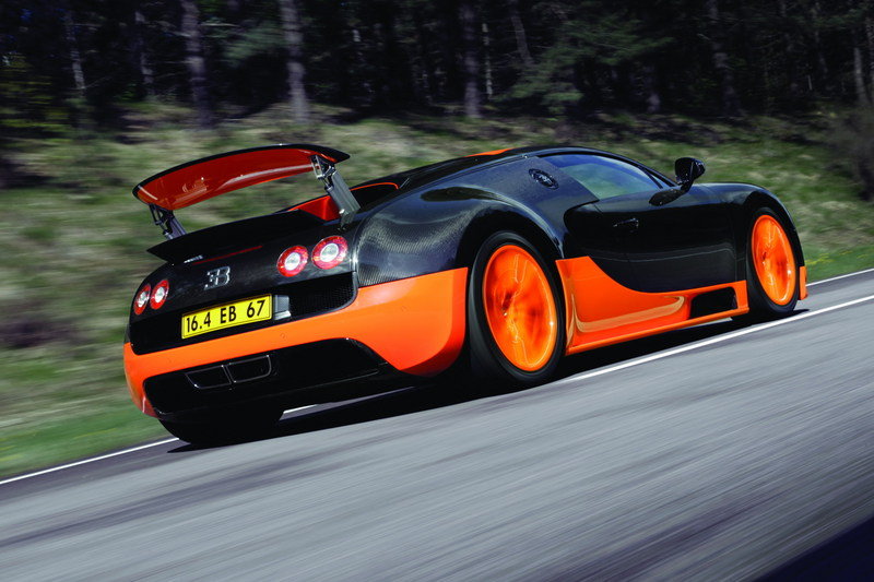 The 10 Fastest Cars in the World Ranked