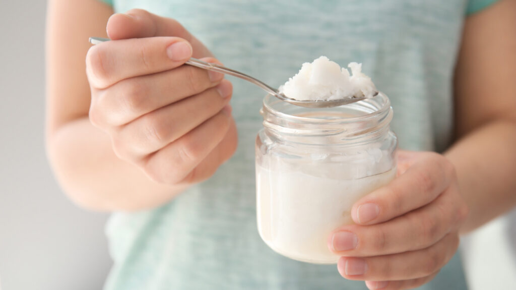Top 10 Evidence-Based Health Benefits of Coconut Oil