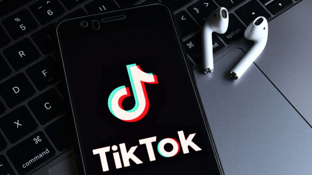 Best time to post on TikTok for more views and likes