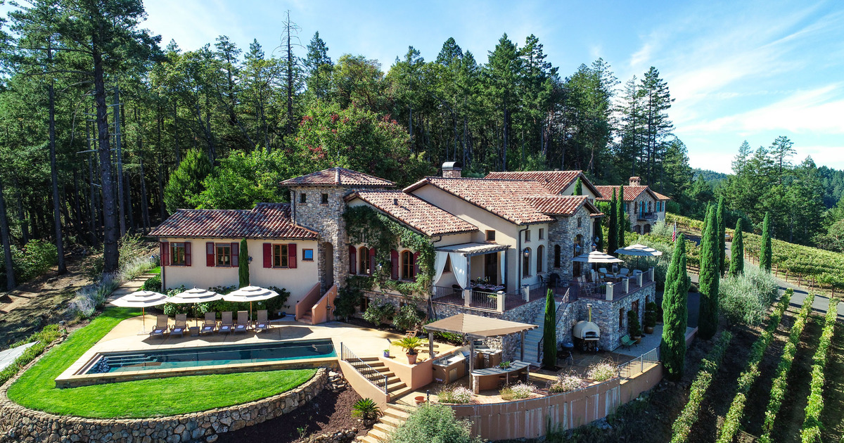 10 Top Luxury Airbnb Rentals in California